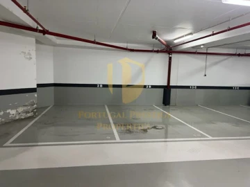 Apartamento T4 para Venda em Alcantara