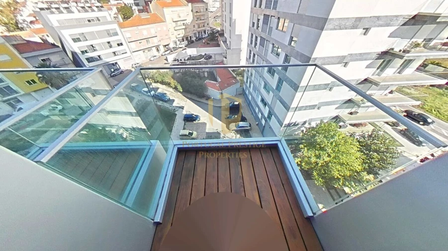 Apartamento T4 para Venda em Alcantara Foto 56