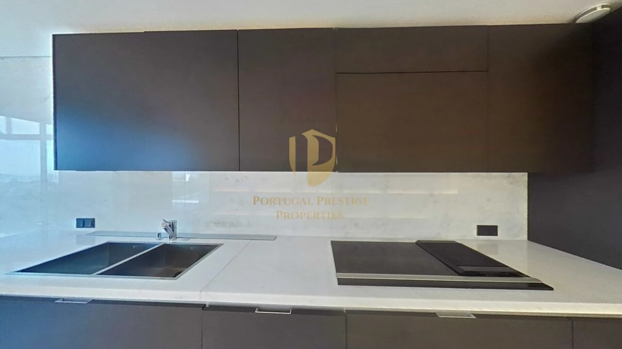 Apartamento T4 para Venda em Alcantara Foto 7