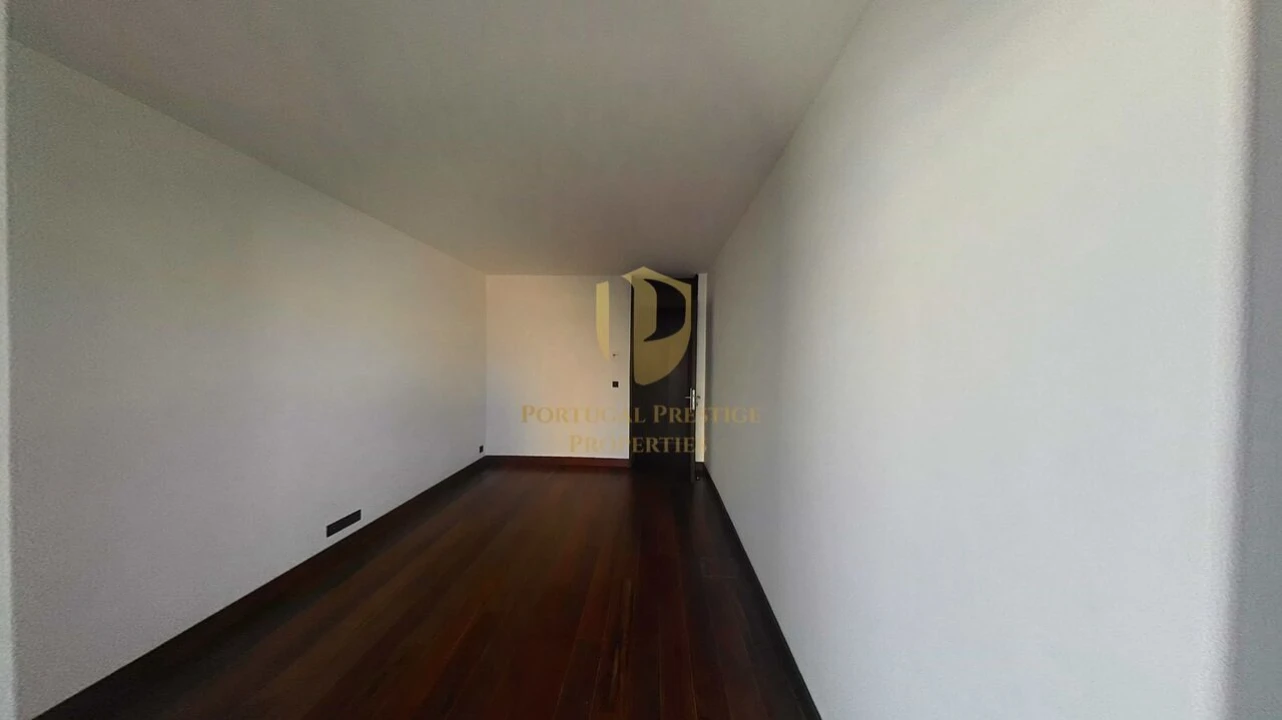 Apartamento T4 para Venda em Alcantara Foto 27
