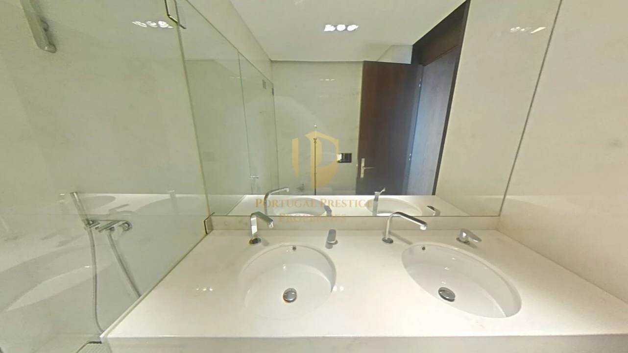 Apartamento T4 para Venda em Alcantara Foto 68
