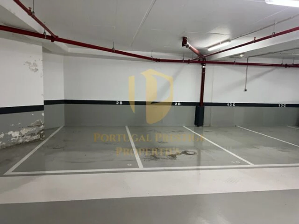 Apartamento T4 para Venda em Alcantara Foto 15