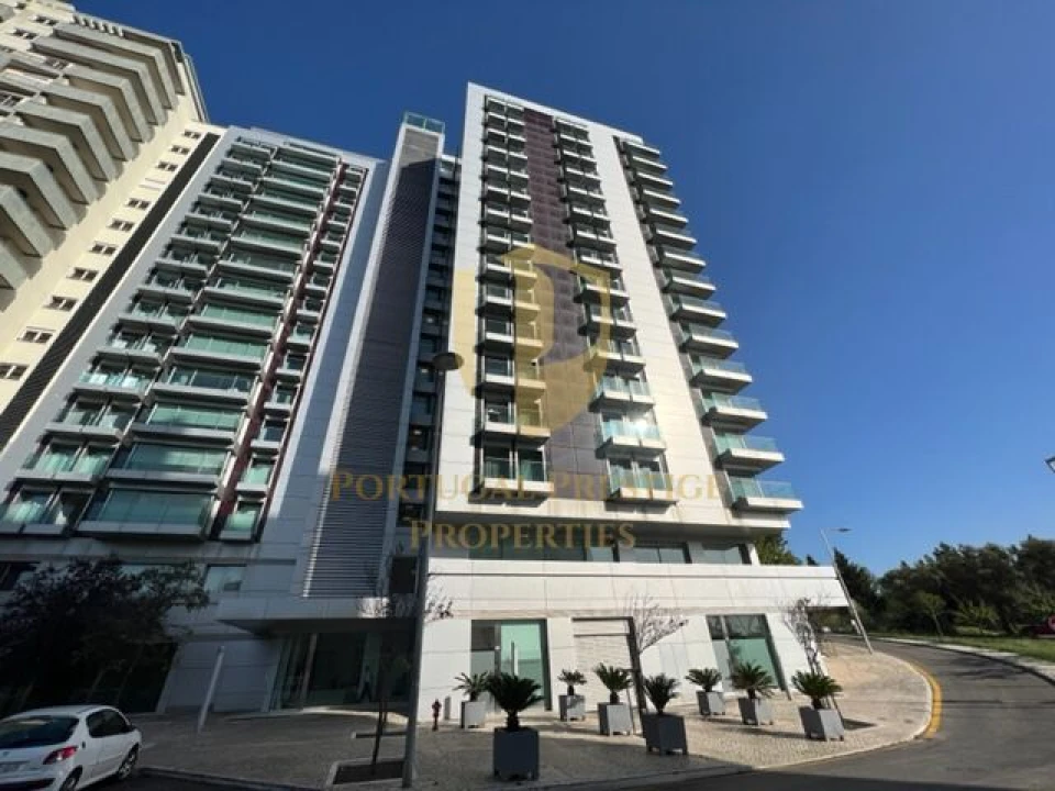 Apartamento T4 para Venda em Alcantara Foto 2