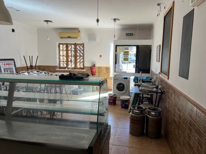 Loja para Venda em Castro Marim Foto 1