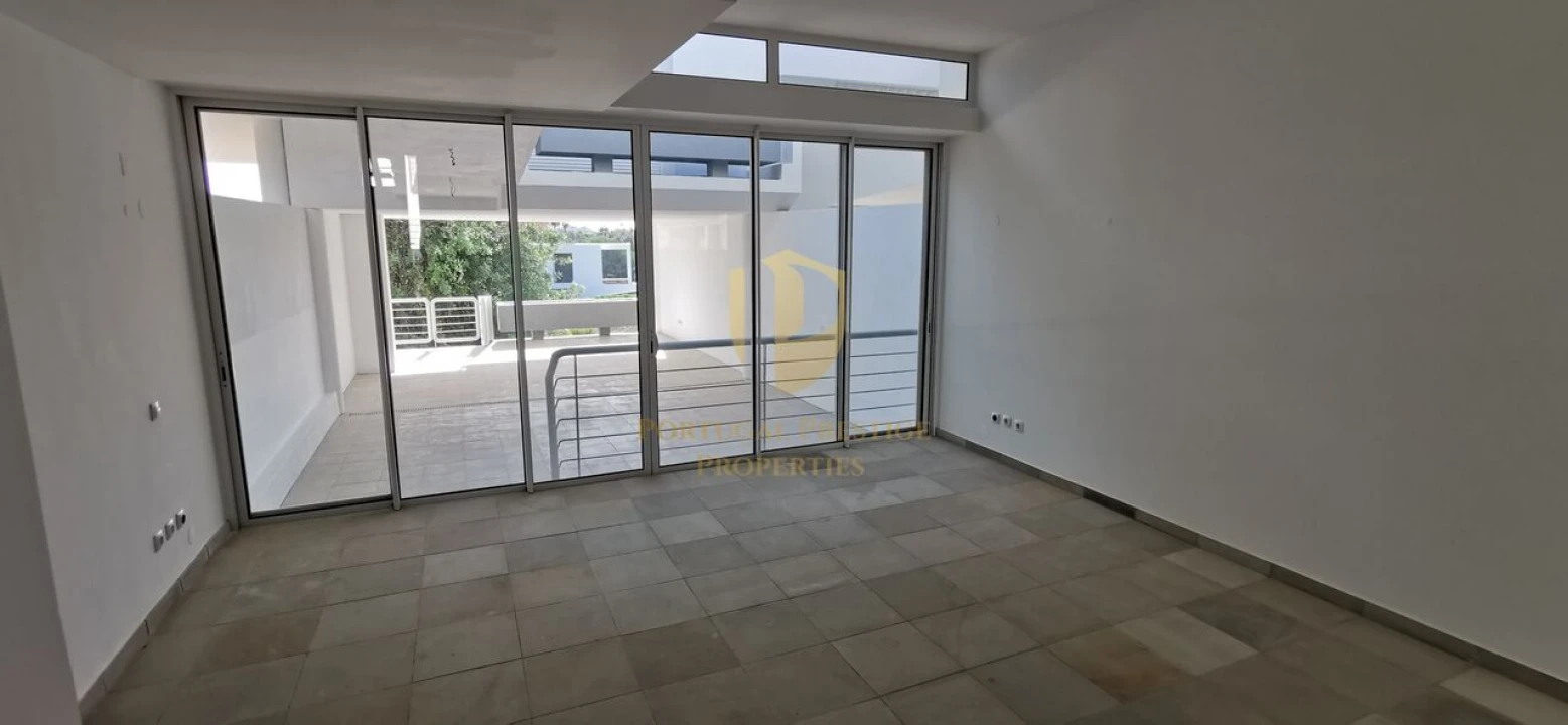 Moradia T2 para Venda em Lagoa e Carvoeiro Foto 2