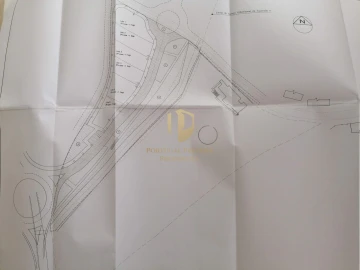 Terreno para Venda em Conceição e Estoi