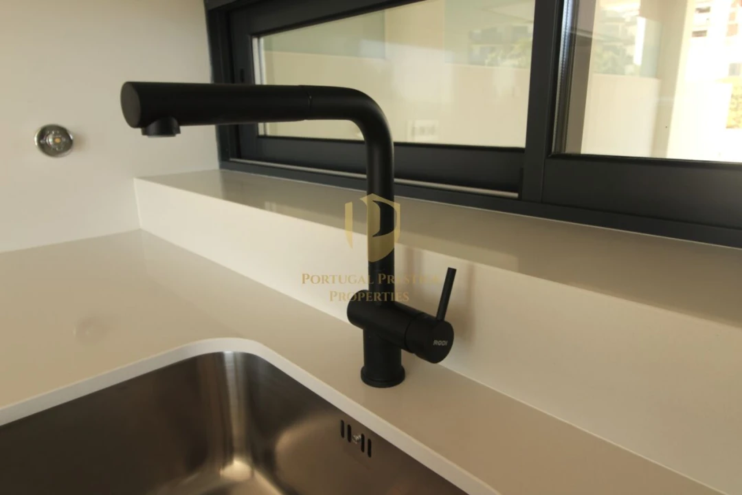 Moradia T4 para Venda em Tavira (Santa Maria e Santiago) Foto 3