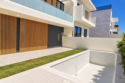 Moradia T4 para Venda em Tavira (Santa Maria e Santiago)