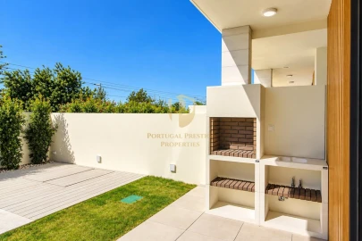 Moradia T4 para Venda em Tavira (Santa Maria e Santiago)