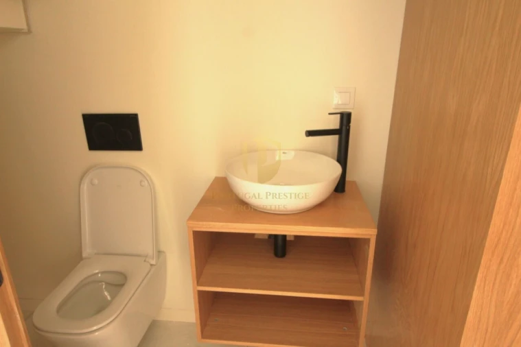 Moradia T4 para Venda em Tavira (Santa Maria e Santiago) Foto 10