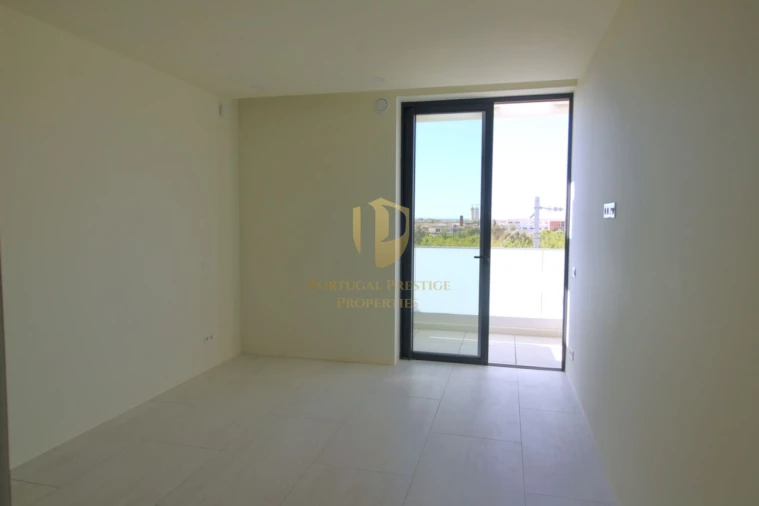 Moradia T4 para Venda em Tavira (Santa Maria e Santiago) Foto 16