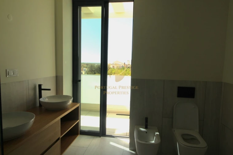 Moradia T4 para Venda em Tavira (Santa Maria e Santiago) Foto 35