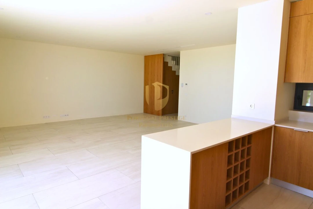 Moradia T4 para Venda em Tavira (Santa Maria e Santiago) Foto 7