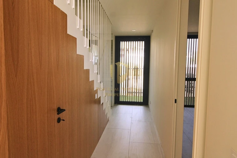 Moradia T4 para Venda em Tavira (Santa Maria e Santiago) Foto 12