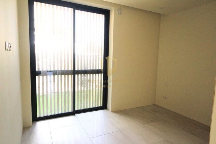 Moradia T4 para Venda em Tavira (Santa Maria e Santiago) Foto 16