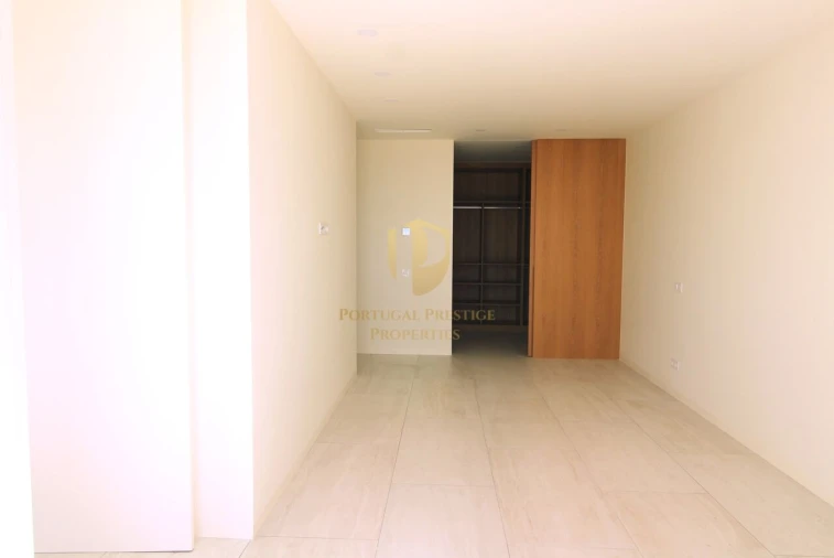 Moradia T4 para Venda em Tavira (Santa Maria e Santiago) Foto 30