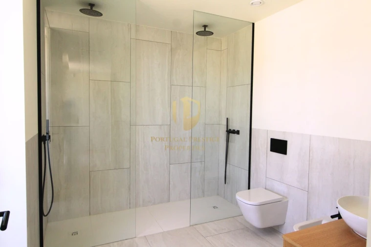 Moradia T4 para Venda em Tavira (Santa Maria e Santiago) Foto 39