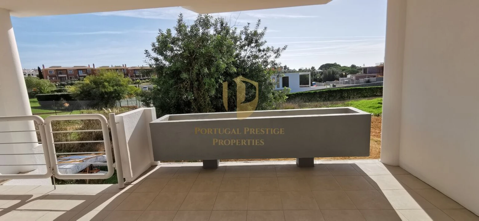 Moradia T2 para Venda em Lagoa e Carvoeiro Foto 3