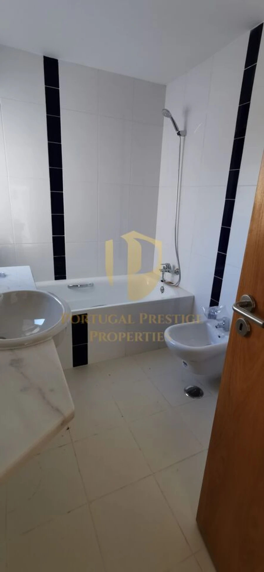 Moradia T2 para Venda em Lagoa e Carvoeiro Foto 32