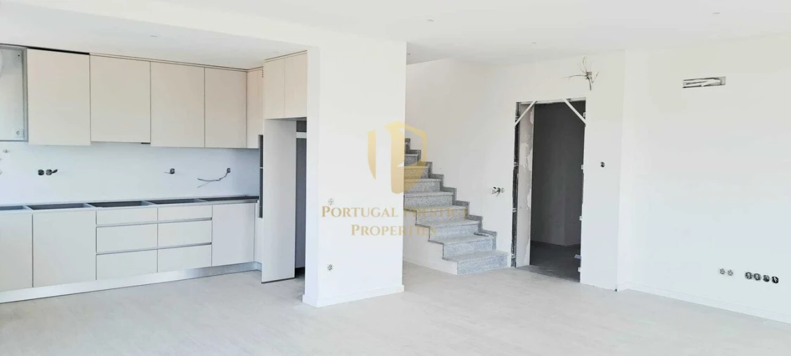 Apartamento T3 para Venda em Tavira (Santa Maria e Santiago) Foto 11