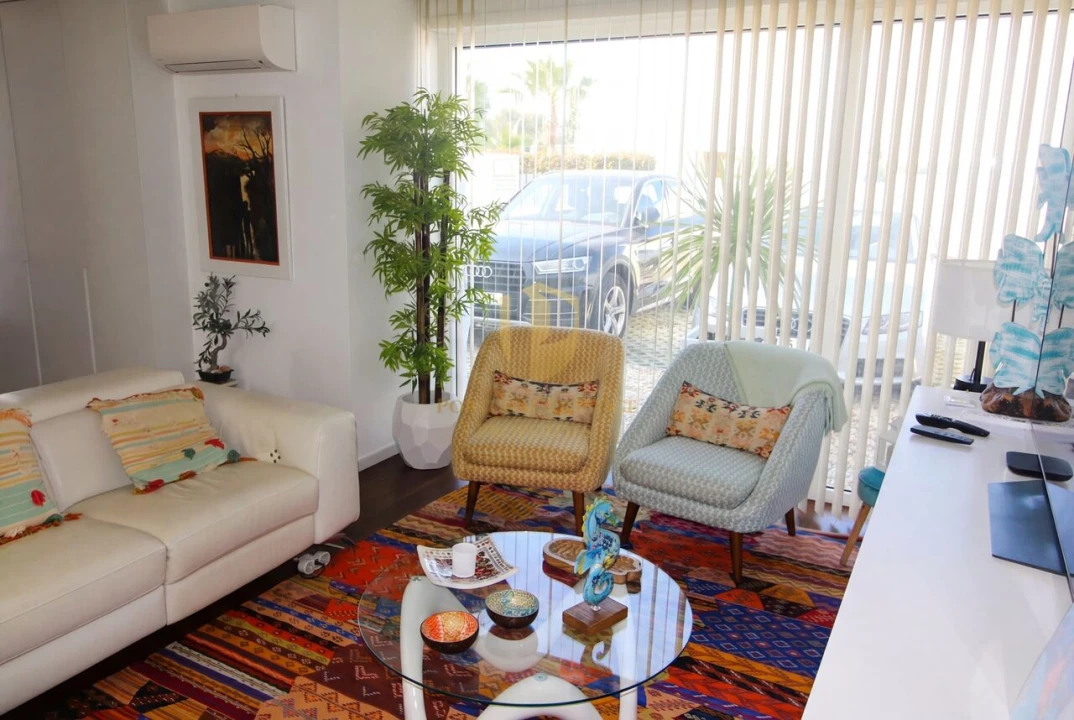 Moradia T4 para Venda em Tavira (Santa Maria e Santiago) Foto 8