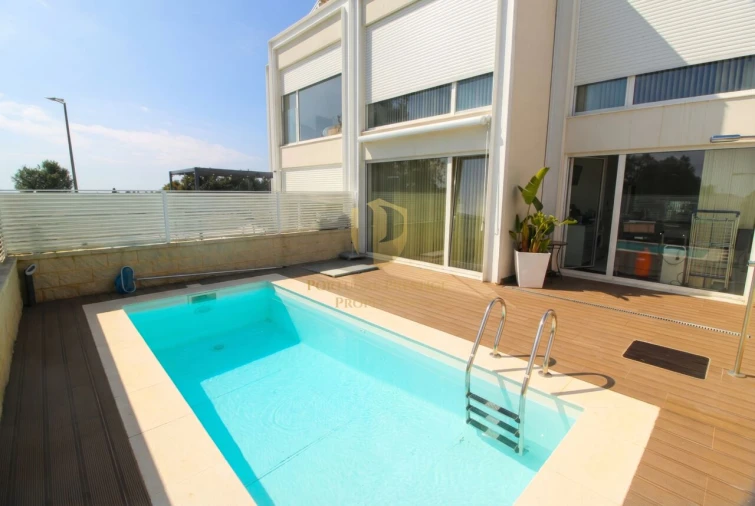 Moradia T4 para Venda em Tavira (Santa Maria e Santiago)