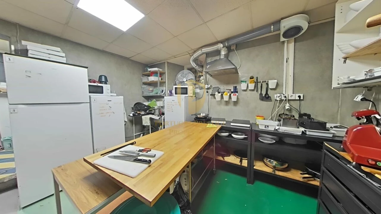 Loja para Trespasse em Faro (Sé e São Pedro) Foto 15