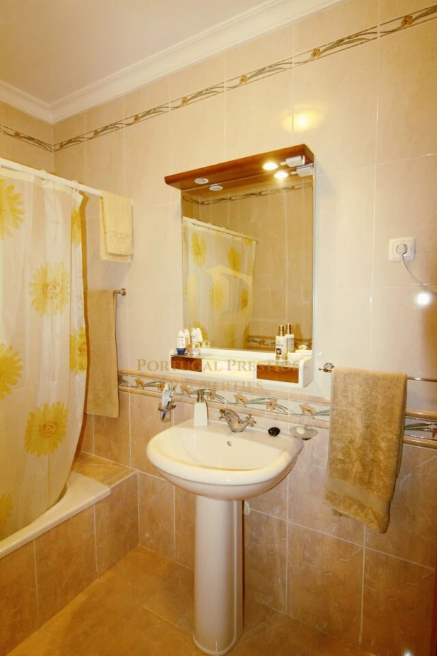 Moradia T3 para Venda em Tavira (Santa Maria e Santiago) Foto 33