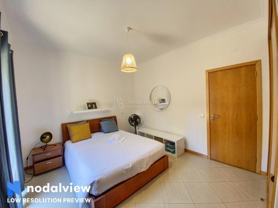 Apartamento T2 para Venda em Albufeira e Olhos de Água Foto 22