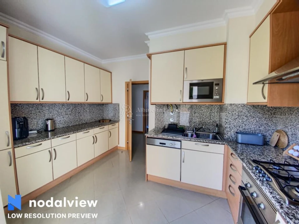 Apartamento T2 para Venda em Albufeira e Olhos de Água Foto 25