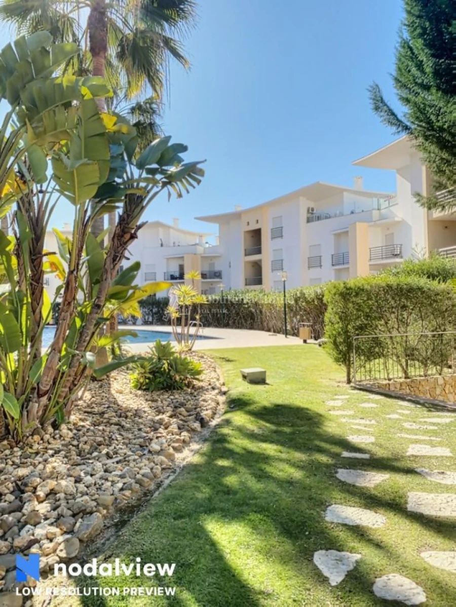 Apartamento T2 para Venda em Albufeira e Olhos de Água Foto 5