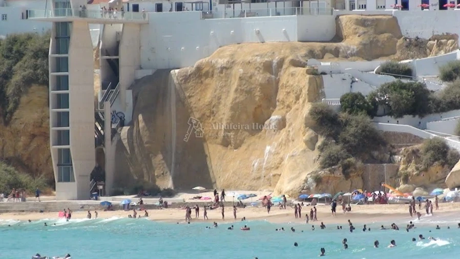 Apartamento T2 para Venda em Albufeira e Olhos de Água Foto 33