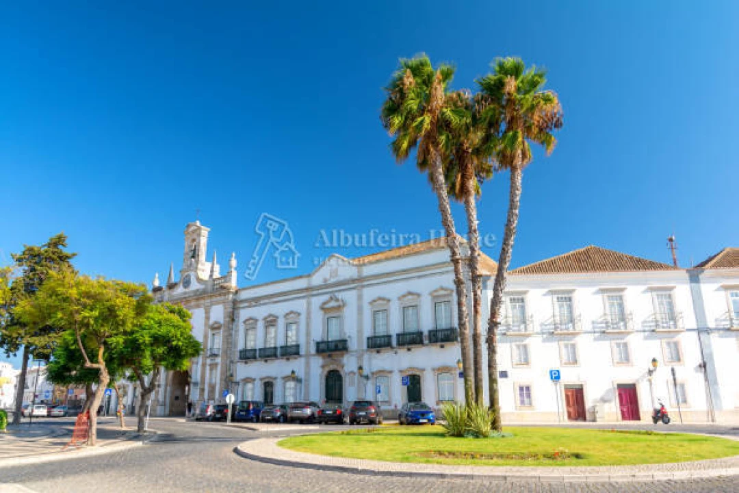Moradia T0 para Venda em Faro (Sé e São Pedro) Foto 7