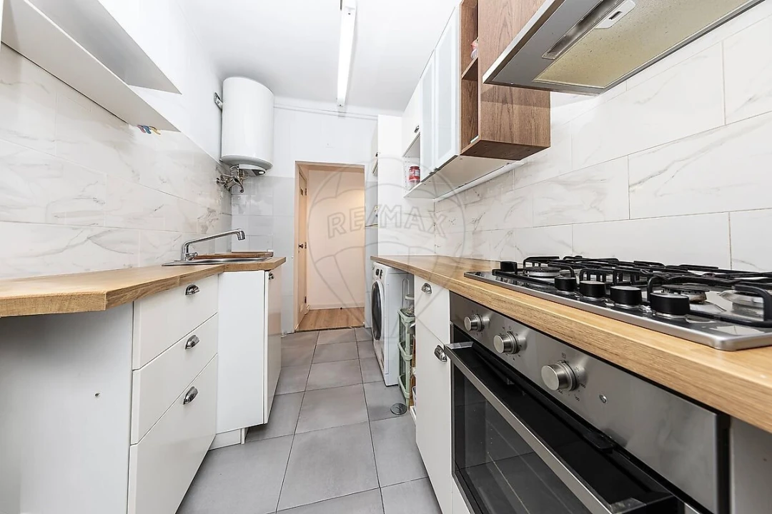 Apartamento T1 para Venda em Almada, Cova da Piedade, Pragal e Cacilhas Foto 8