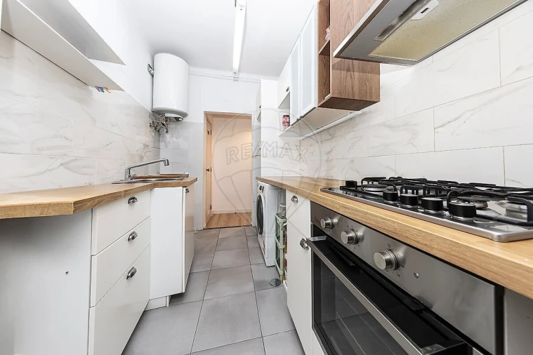 Apartamento T1 para Venda em Almada, Cova da Piedade, Pragal e Cacilhas Foto 8