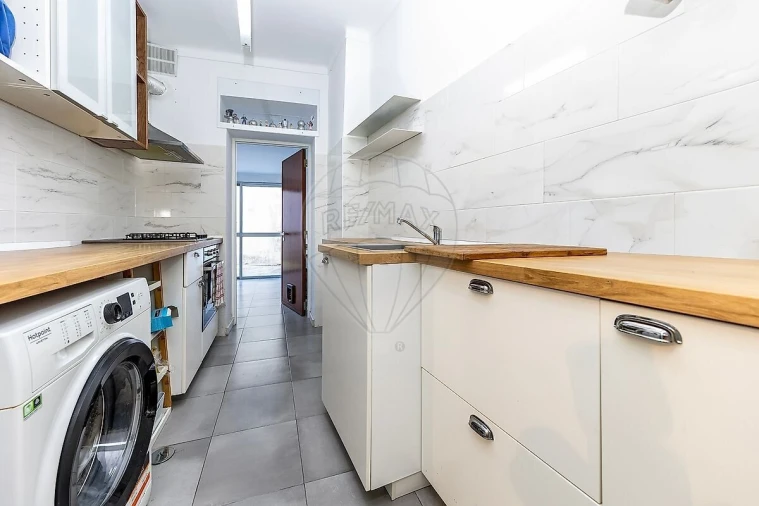 Apartamento T1 para Venda em Almada, Cova da Piedade, Pragal e Cacilhas Foto 6