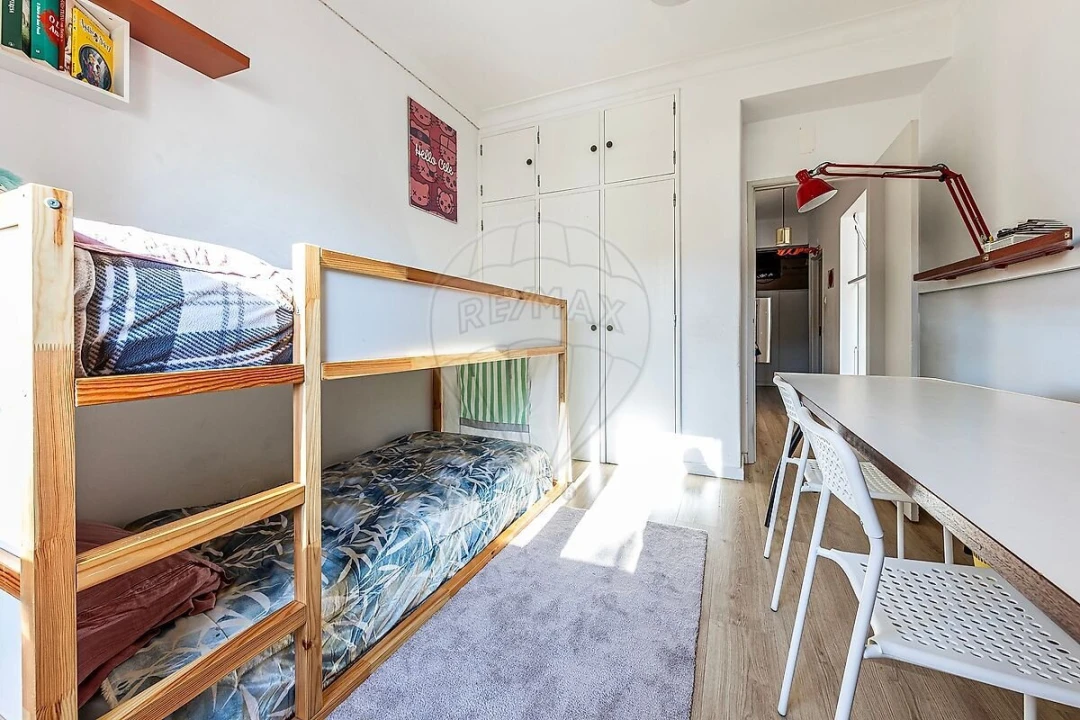 Apartamento T1 para Venda em Almada, Cova da Piedade, Pragal e Cacilhas Foto 3