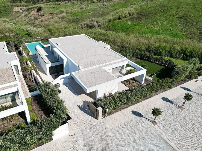 Moradia T5 para Venda em Lourinhã e Atalaia Foto 46