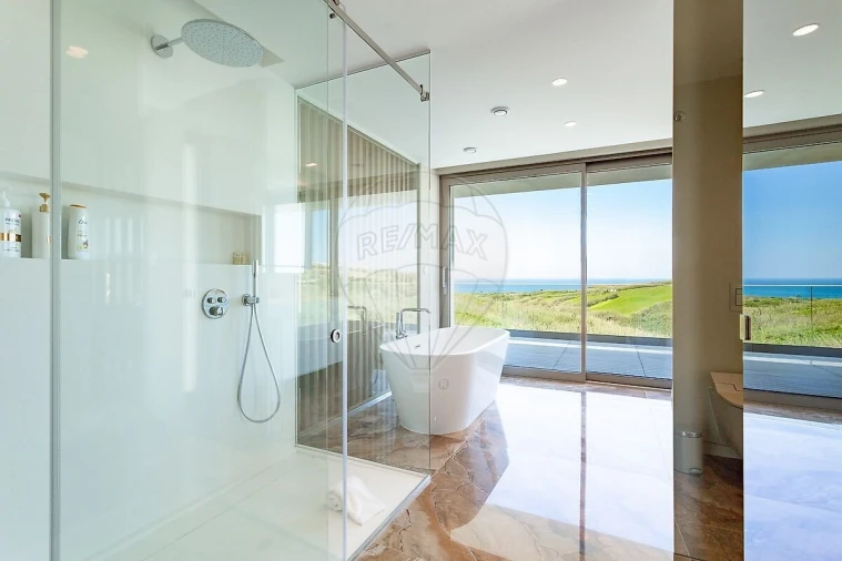 Moradia T5 para Venda em Lourinhã e Atalaia Foto 16