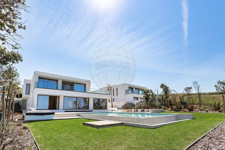 Moradia T5 para Venda em Lourinhã e Atalaia Foto 3