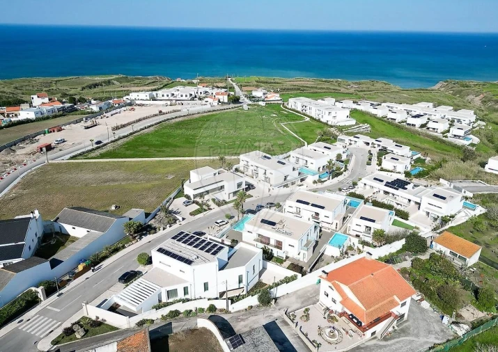 Moradia T3 para Venda em Lourinhã e Atalaia Foto 49