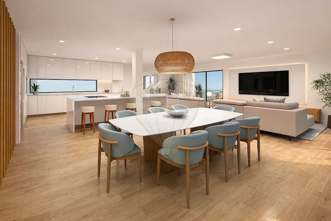 Moradia T5 para Venda em Queluz e Belas Foto 2