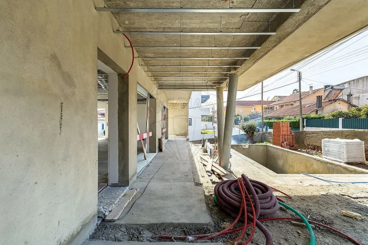 Moradia T5 para Venda em Queluz e Belas Foto 25