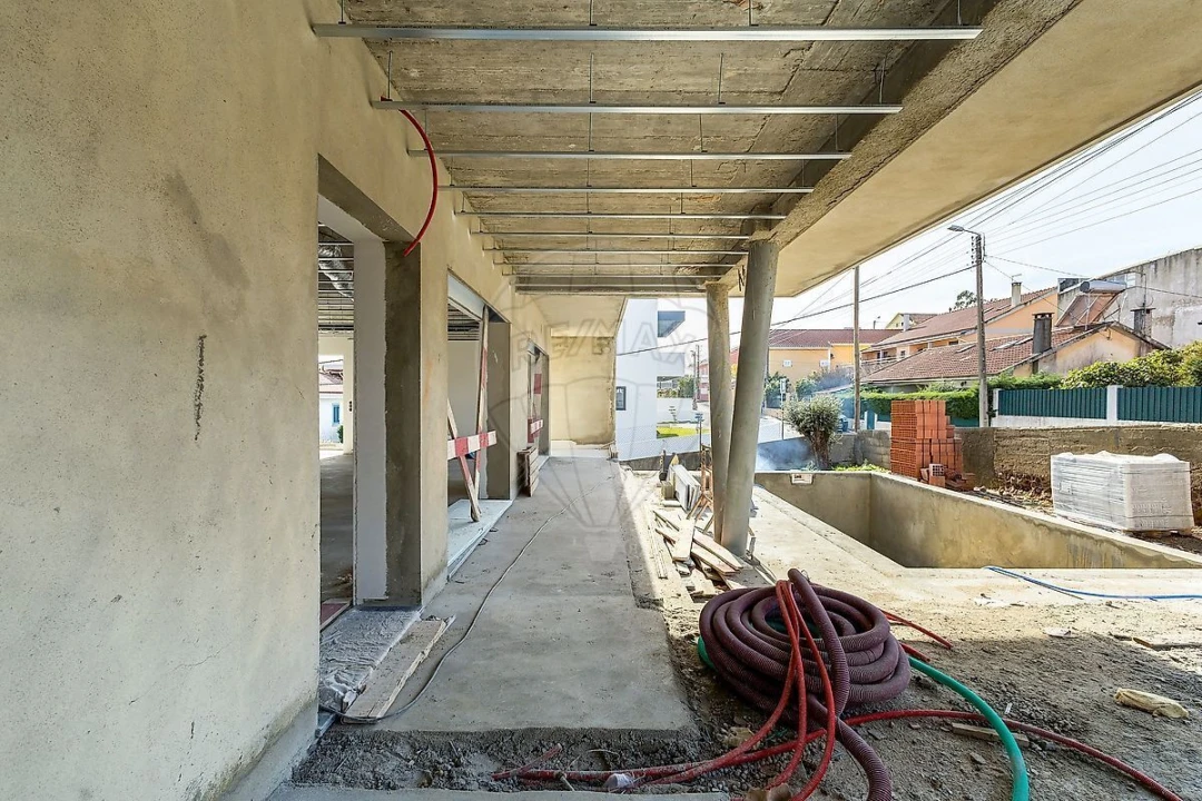 Moradia T5 para Venda em Queluz e Belas Foto 25