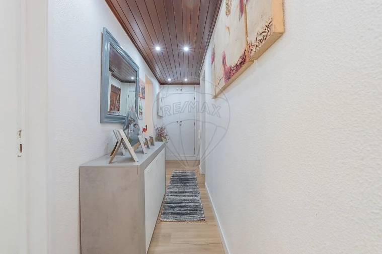 Apartamento T3 para Venda em Póvoa de Santa Iria e Forte da Casa Foto 22