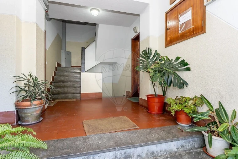 Apartamento T2 para Venda em Camarate, Unhos e Apelação Foto 20