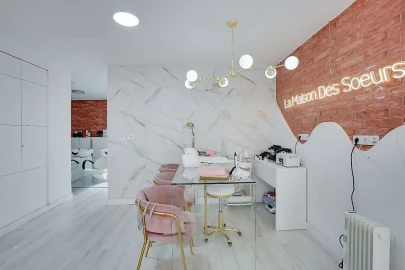 Loja para Venda em Ramada e Caneças