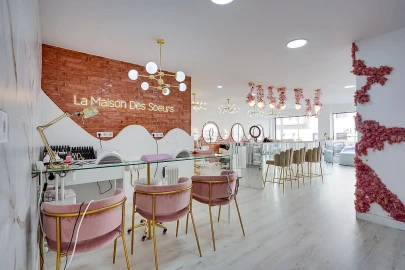 Loja para Venda em Ramada e Caneças