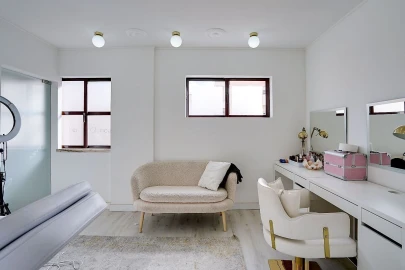 Loja para Venda em Ramada e Caneças