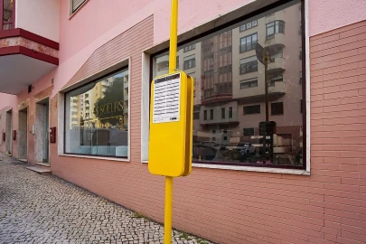 Loja para Venda em Ramada e Caneças